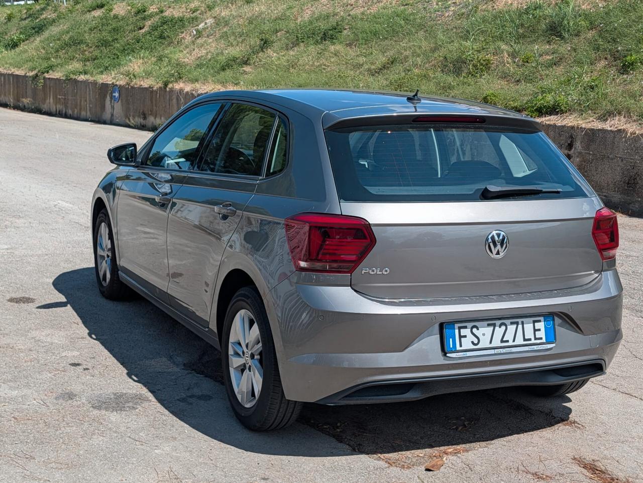 Volkswagen Polo Business 1.6 TDI 95 CV 5p. Highline BlueMotion Tech.