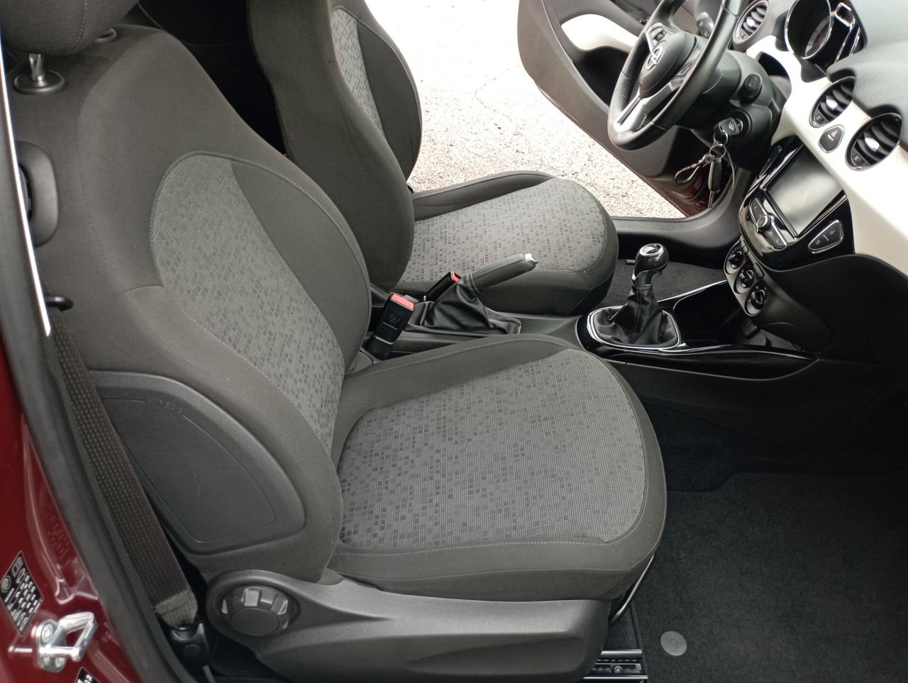 Opel Adam 1.2 70 CV NEOPATENTATI OK