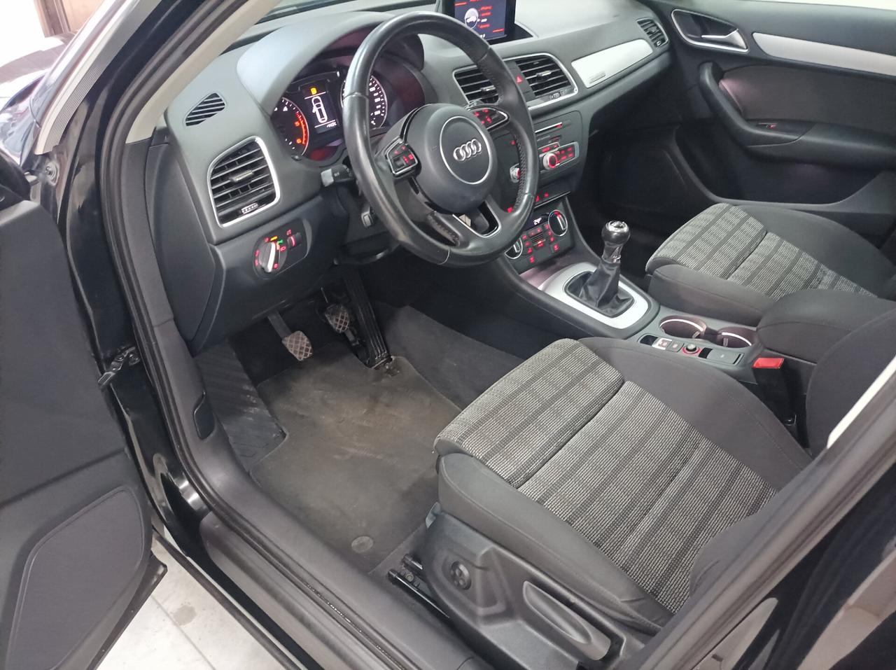 Audi Q3 2.0 TDI 150 CV quattro Business 04/2016