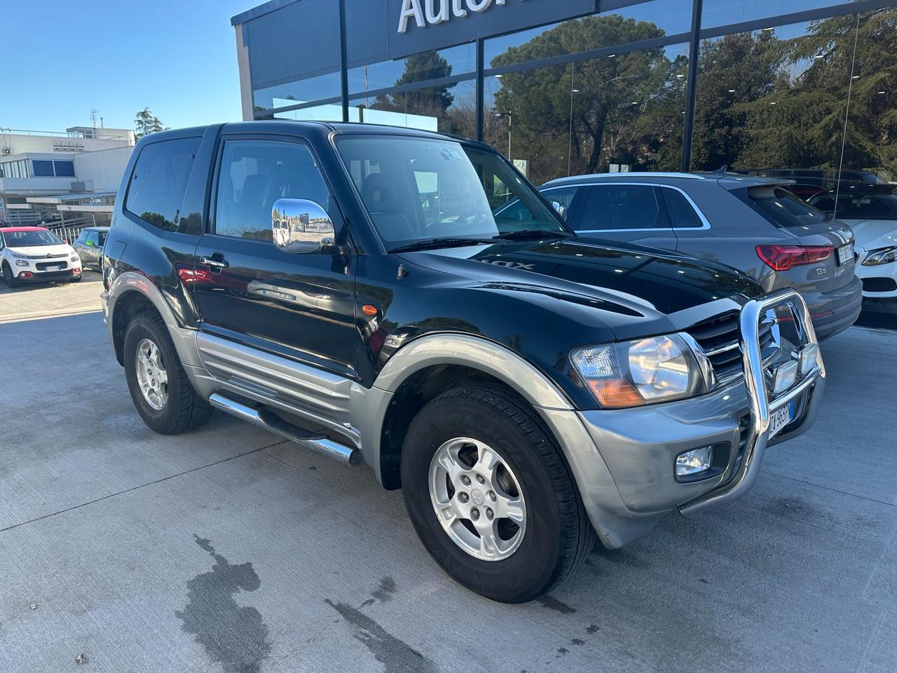 Mitsubishi Pajero 3.2 DI-D 16V 3p. Intense