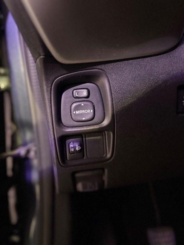 PEUGEOT 108 VTi 68 5 porte Allure TOP!