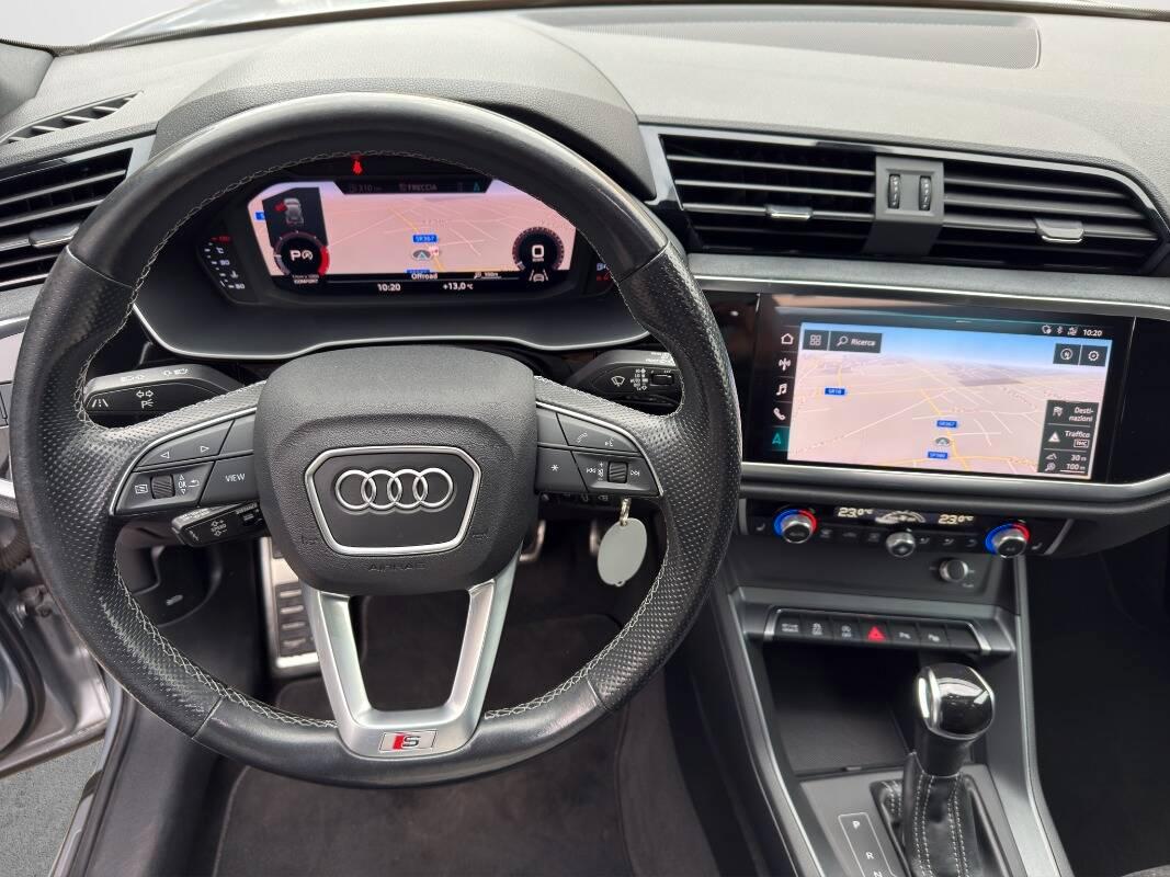 Audi Q3 40 2.0 tdi S line Interno quattro 190cv s-tronic