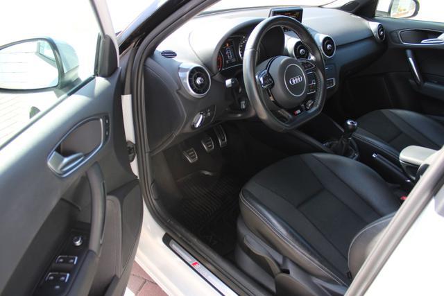 AUDI A1 SPB 1.6TDI 116cv S-line-XENON