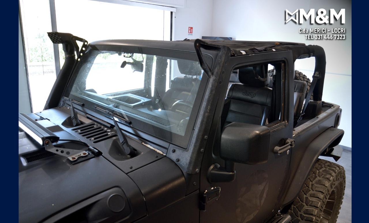 Jeep Wrangler Unlimited 2.8 CRD DPF Sahara Auto