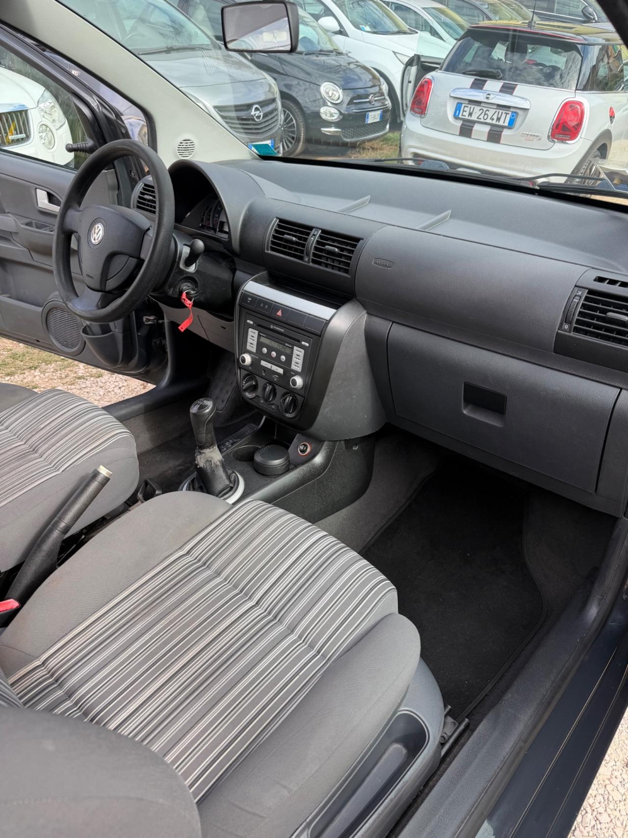 Volkswagen FOX 1.2 TRENDLINE KMCERT NEOPAT UNICOPR