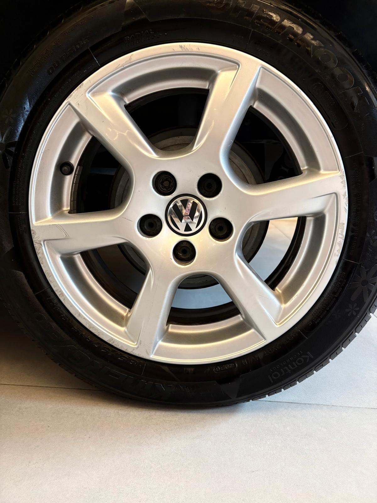 VOLKSWAGEN POLO 1.2 COMFORTLINE UNIPRO NEOPATENTATI