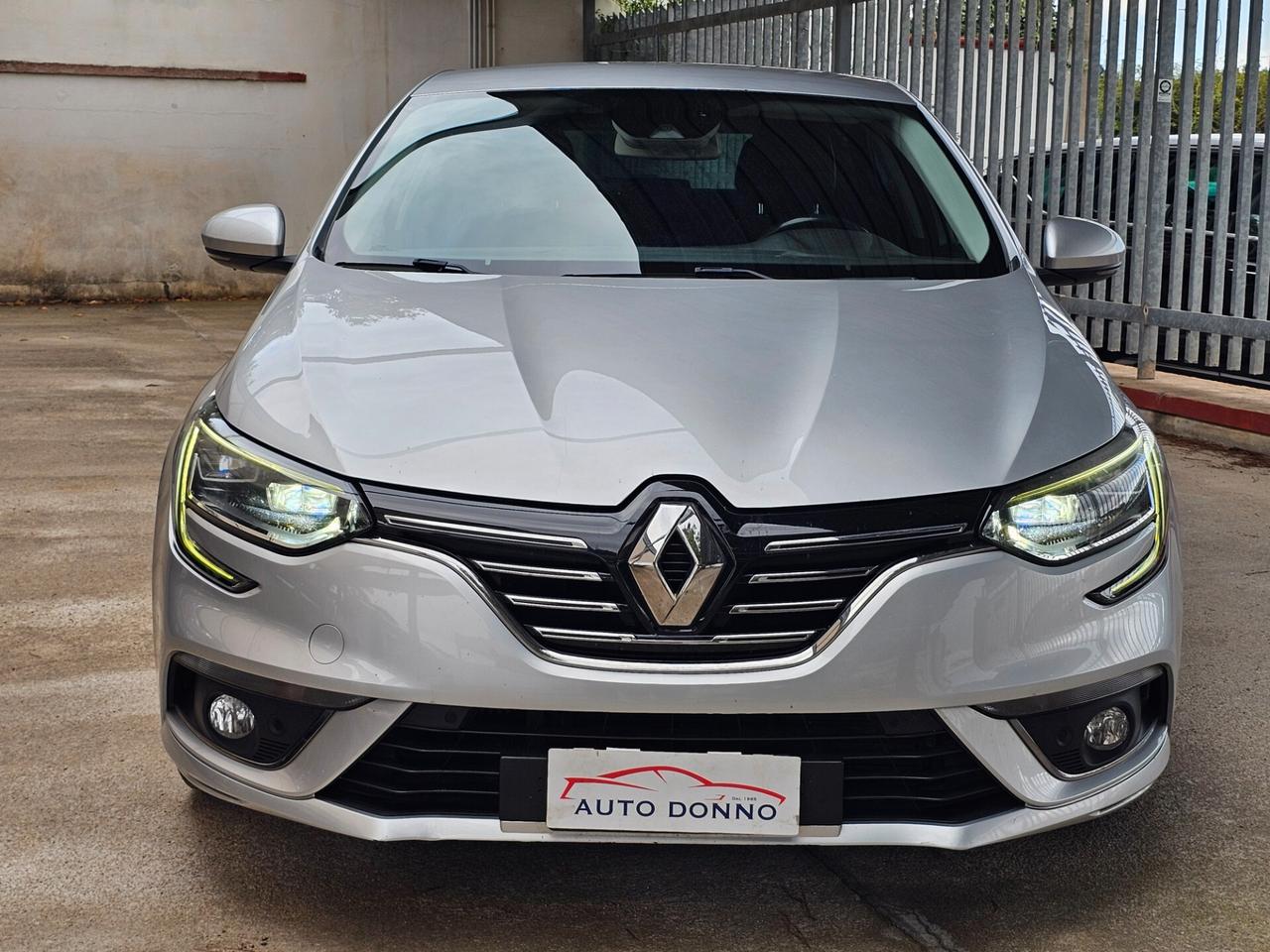 Renault Mégane 1.5 dCi 110 CV EDC Energy Bose 5p