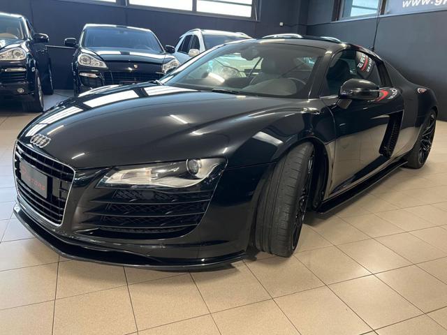 AUDI R8 Coupè 4.2 V8 quattro r-tronic FULL FULL SERVICE !