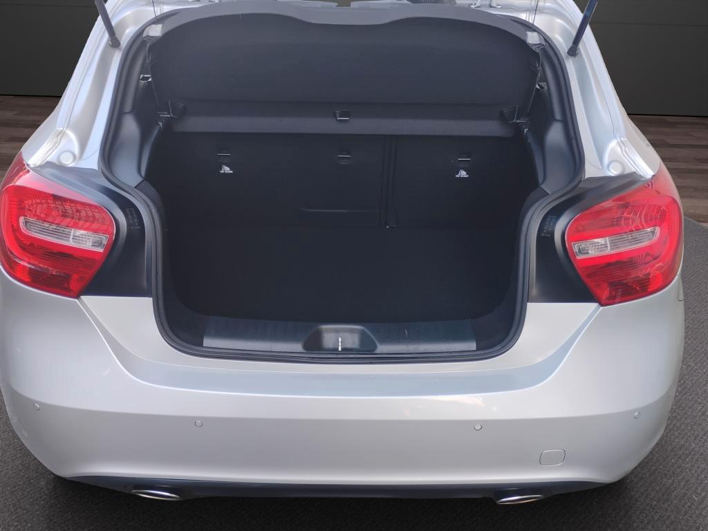 Mercedes Classe A A 180 cdi.SEDILI SPORTIVI.CERCHI 17.BLUETOOTH