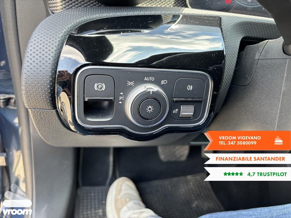 MERCEDES Classe A (W177) A 180 Automatic Sport