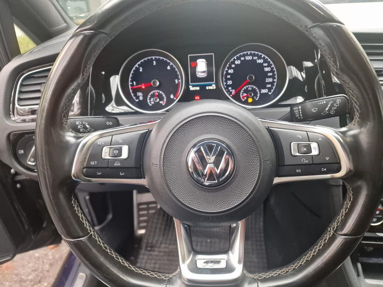 Volkswagen Golf 1.6 TDI 115 CV 5p. R-LINE