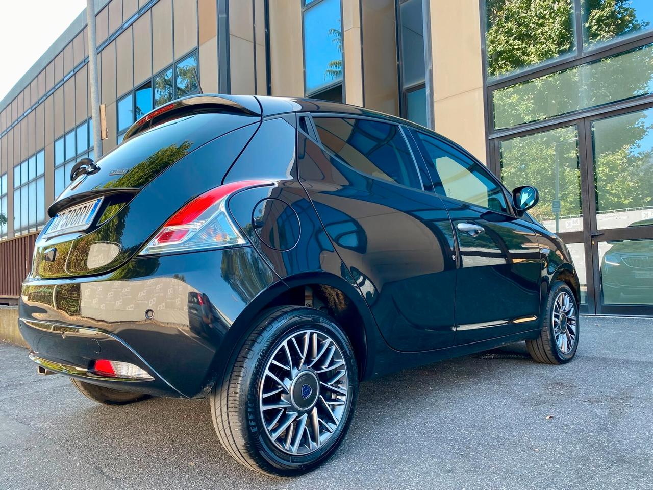 Lancia Ypsilon Hybrid Gold - VARIE DISPONIBILITA' GARANZIA