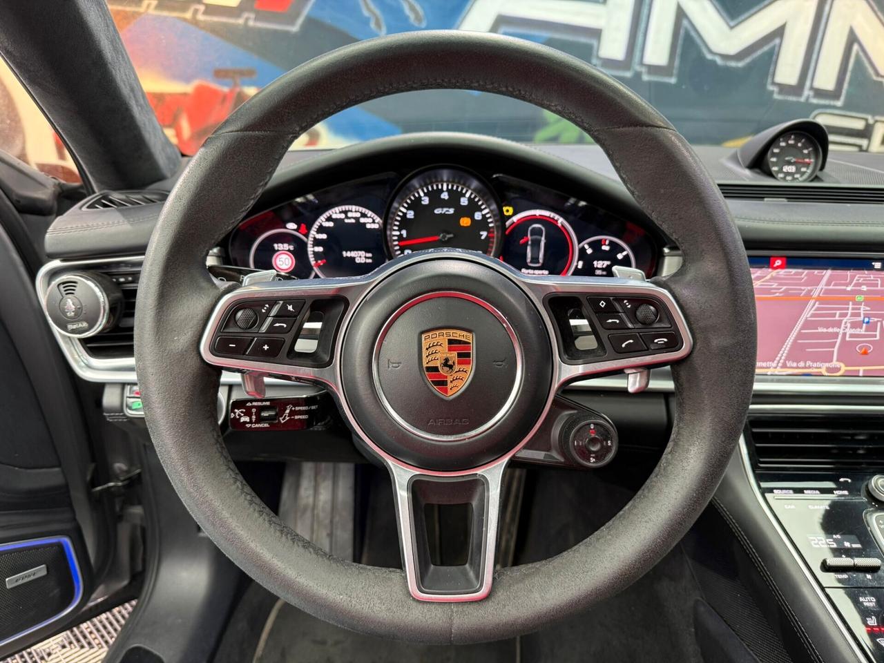 Porsche Panamera 4.0 GTS Sport Turismo (191)