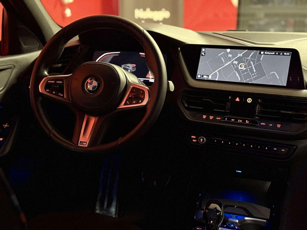 Bmw SERIE 1 118d 5p. Msport