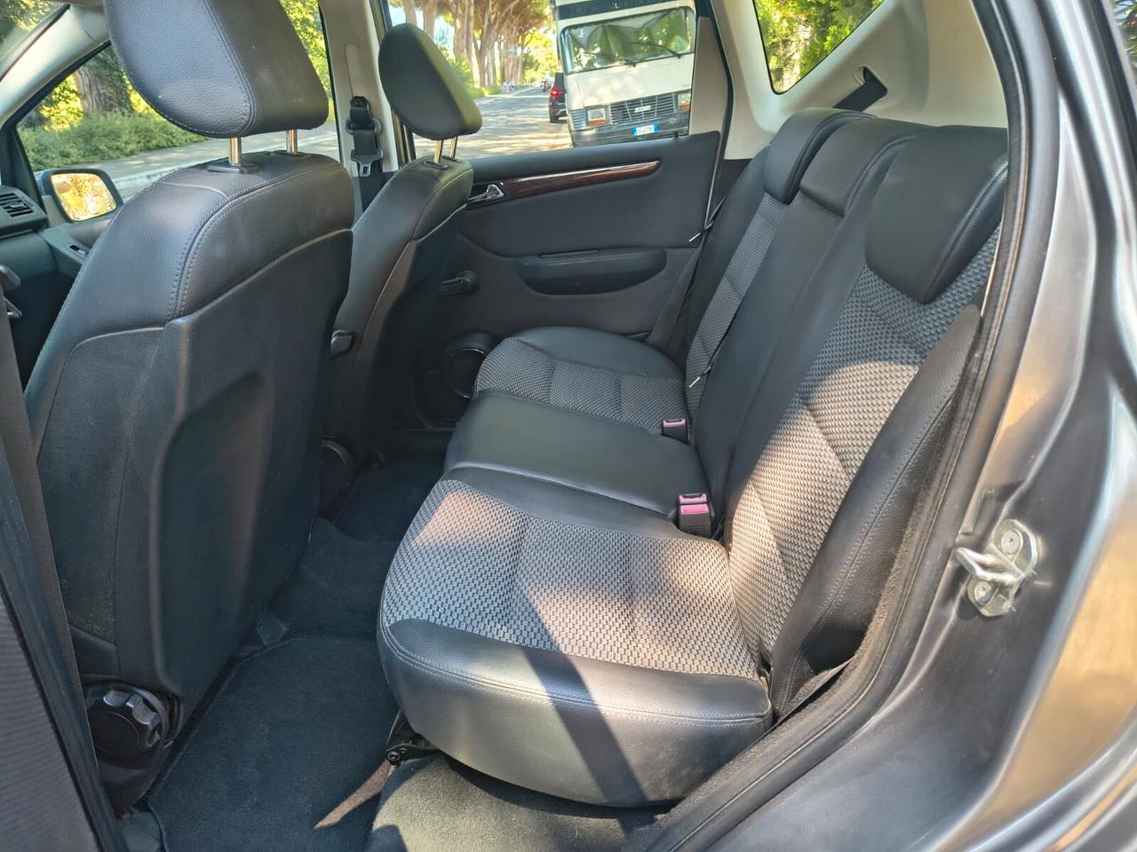 Mercedes CLASSE A 180 93.000KM ORIGINALI ADATTA A NEO