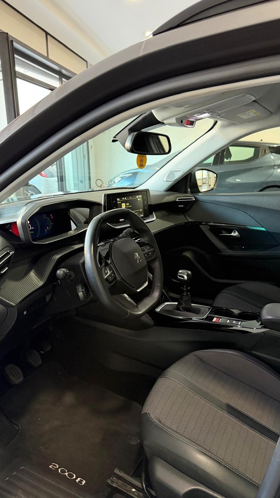 Peugeot 2008 BlueHDi 110 S&S Allure