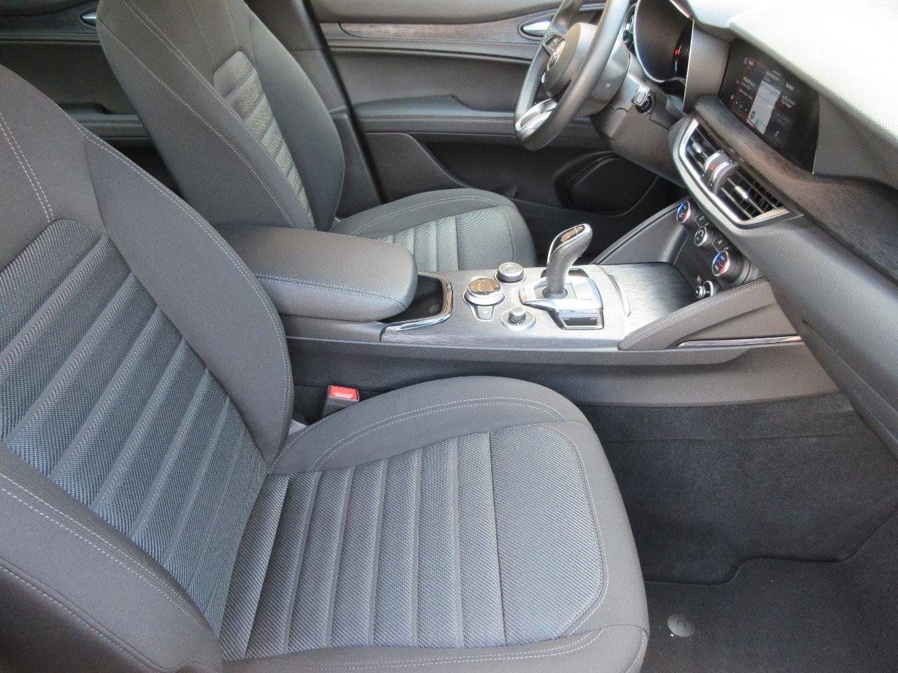 Alfa Romeo Stelvio 2.2 t Super rwd 160cv auto