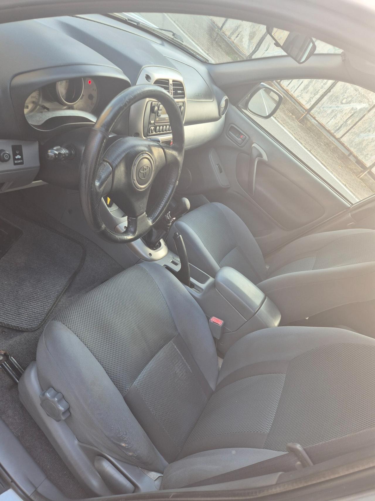 Toyota RAV 4 RAV4 2.0 Tdi D-4D cat 5 porte