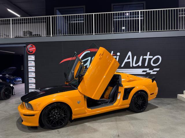 FORD Mustang CUSTOMIZZATA PORTIERI ALI DI GABBIANO V8