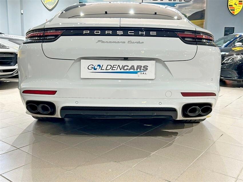 Porsche Panamera 4.0 Turbo