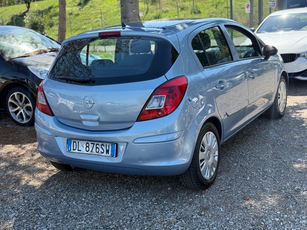 Opel Corsa 1.2 5 porte Easytronic Club