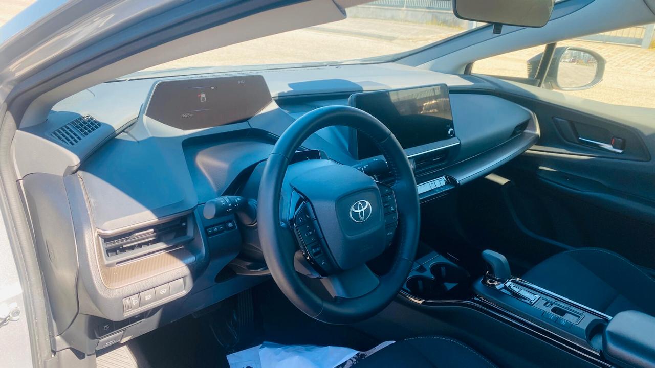 Toyota Prius 2.0 Plug-in Hybrid Lounge