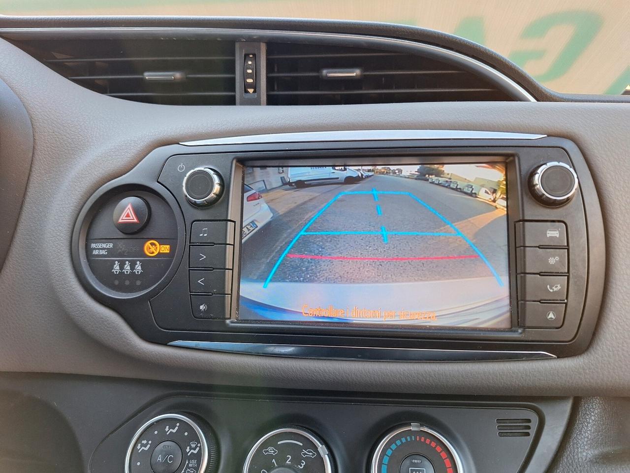 Toyota Yaris 1.4 D-4D 5 porte Active