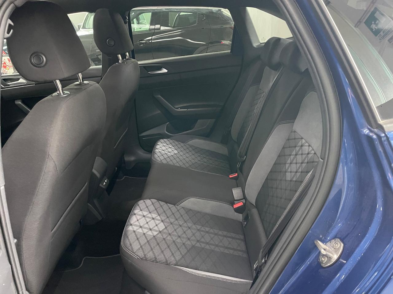 Volkswagen Taigo 1.0 TSI 115 CV DSG R-Line