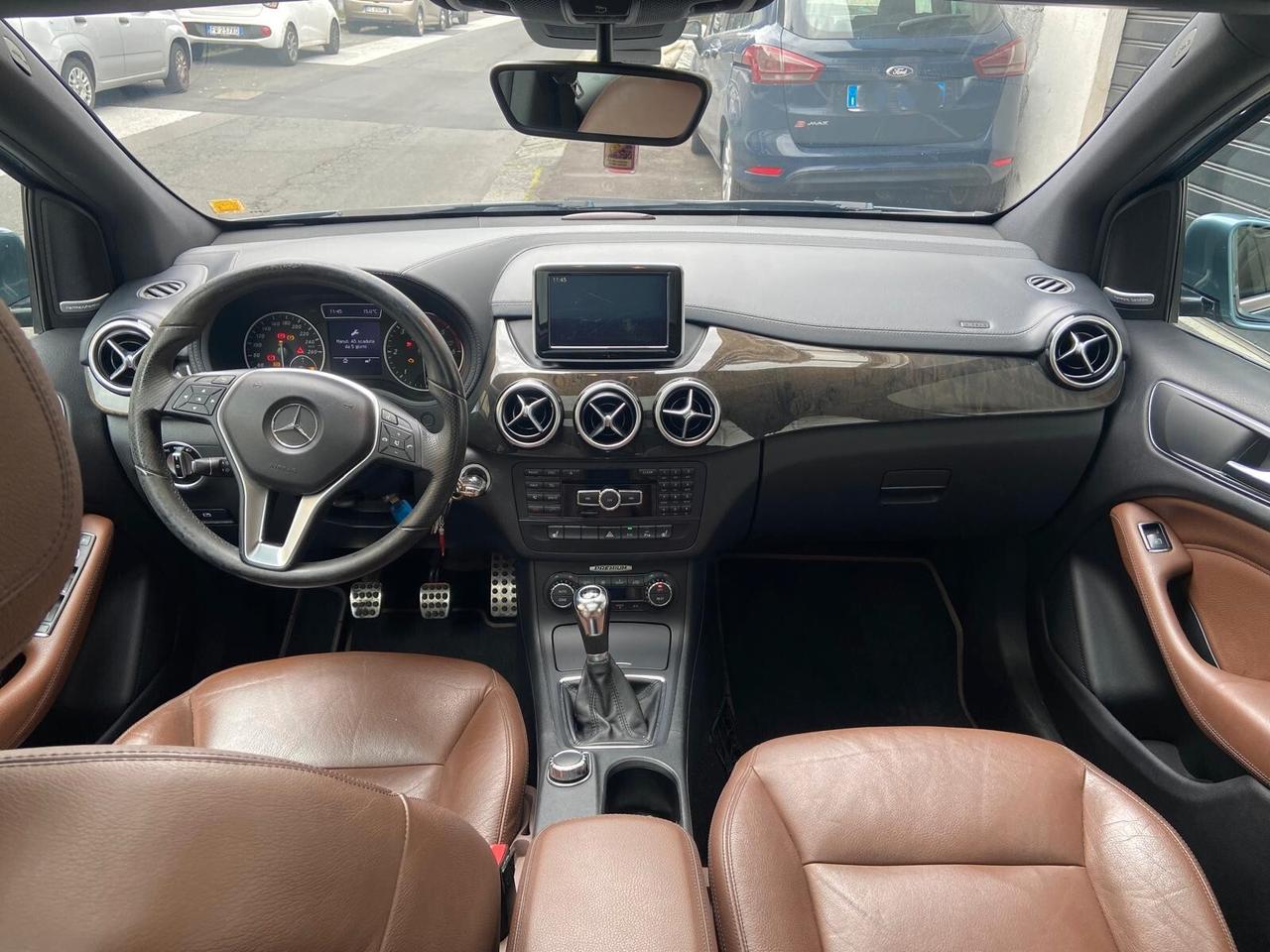 Mercedes-benz B 200 CDI BlueEFFICIENCY Premium