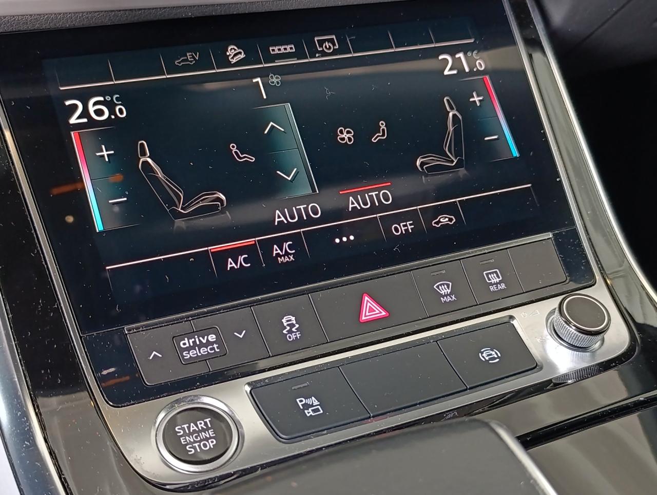 Audi Q8 60 3.0 tfsi e S line Plus quattro tiptronic