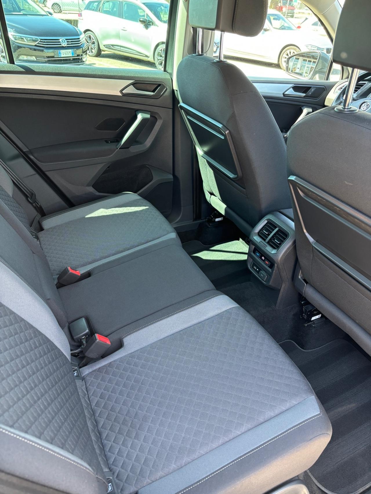 Volkswagen Tiguan 2.0 TDI DSG Business BlueMotion Technology - 2019