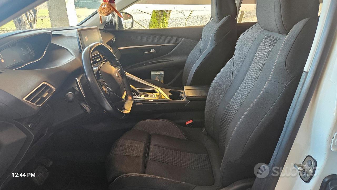 Peugeot 3008 Hdi diesel Aut
