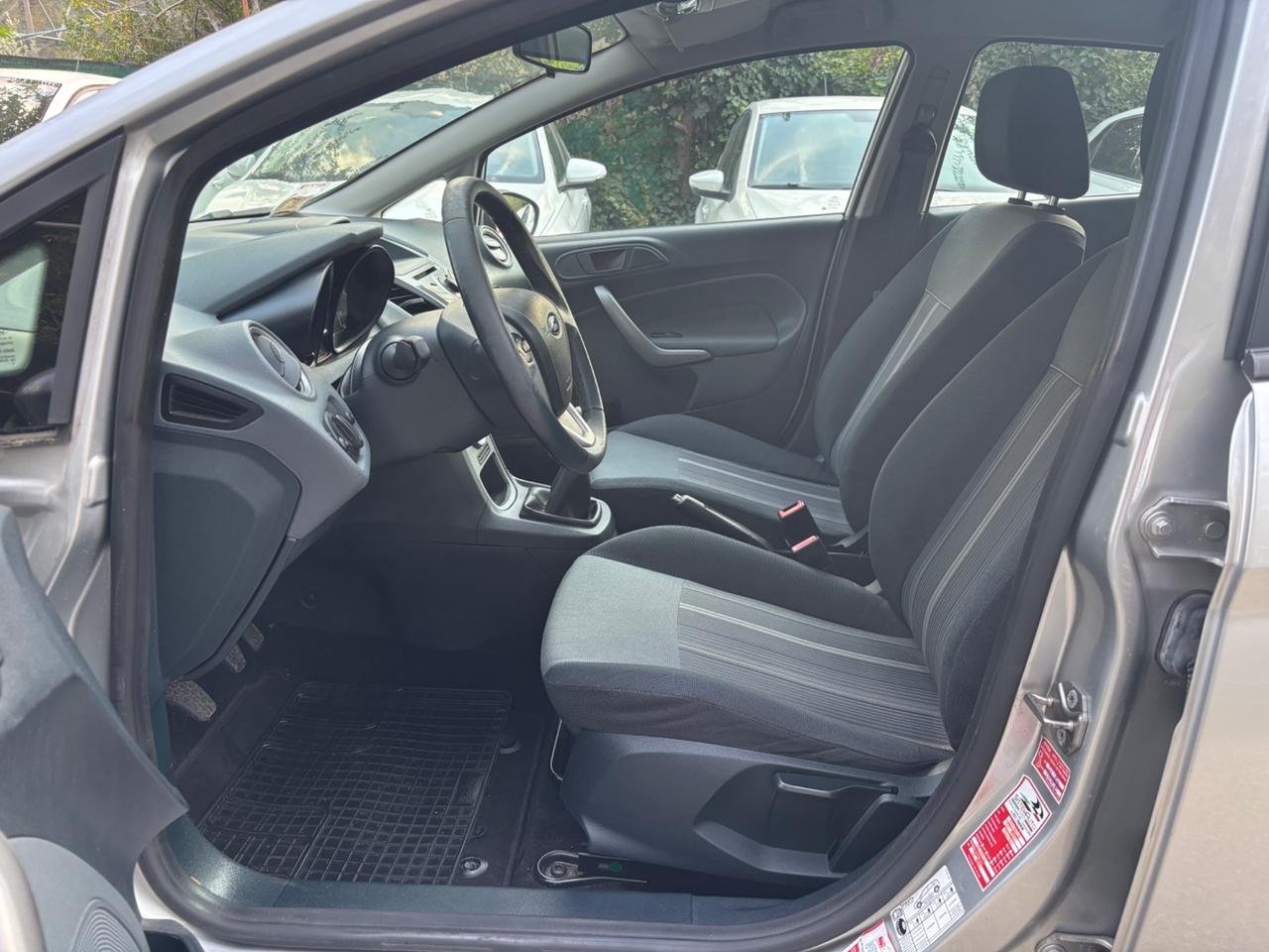 Ford Fiesta 1.4 5 porte GPL Titanium OK Neopatentati