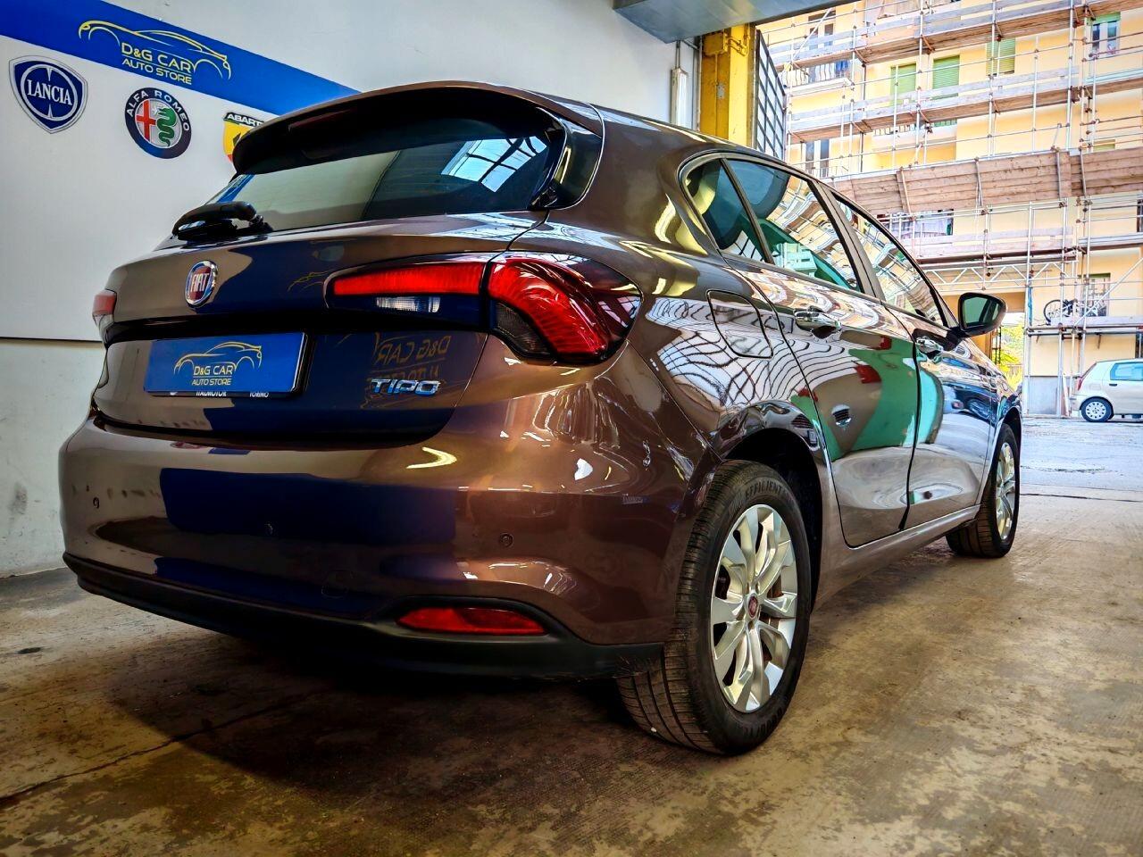 Fiat Tipo 1.4 Lounge 5 Porte
