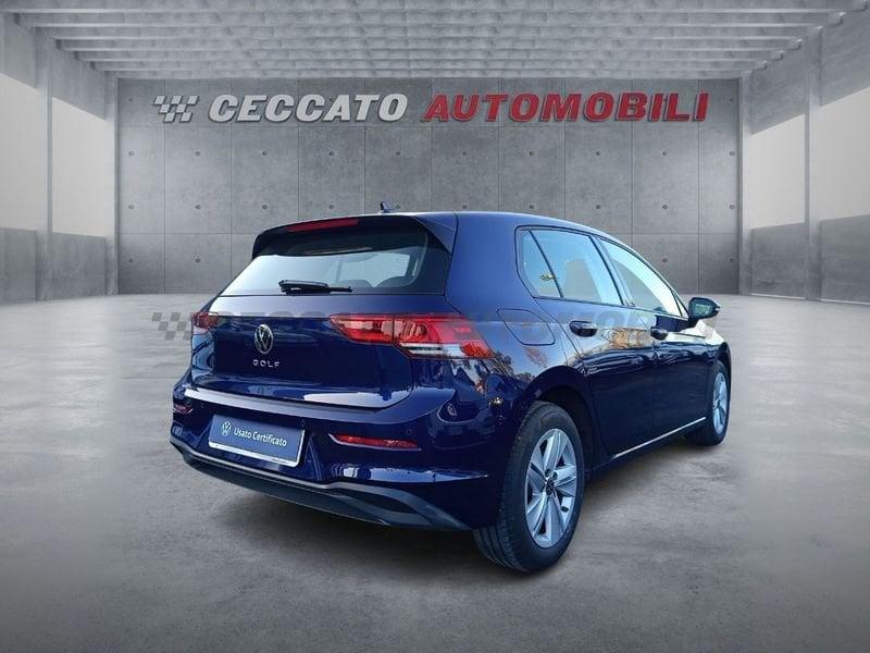 Volkswagen Golf VIII 2020 2.0 tdi Life 115cv dsg