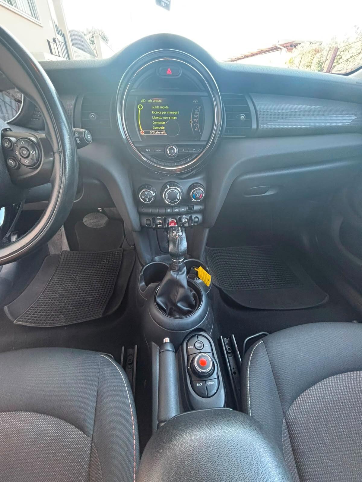 Mini 1.5 Cooper D Hype 5 porte ANNO 2017