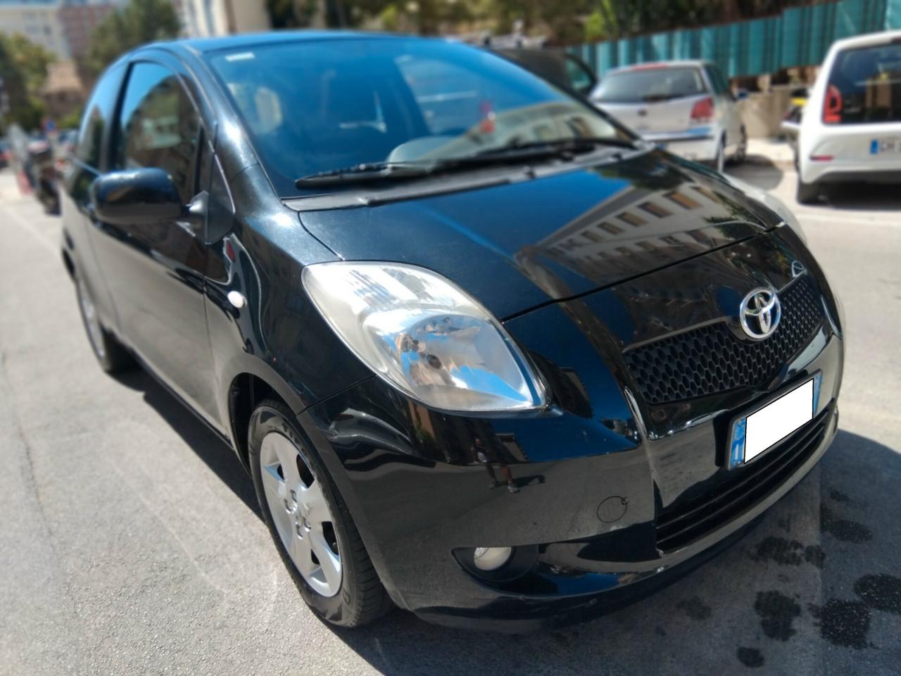 TOYOTA YARIS 1.0 KW51 OK PER NEOPATENTATI