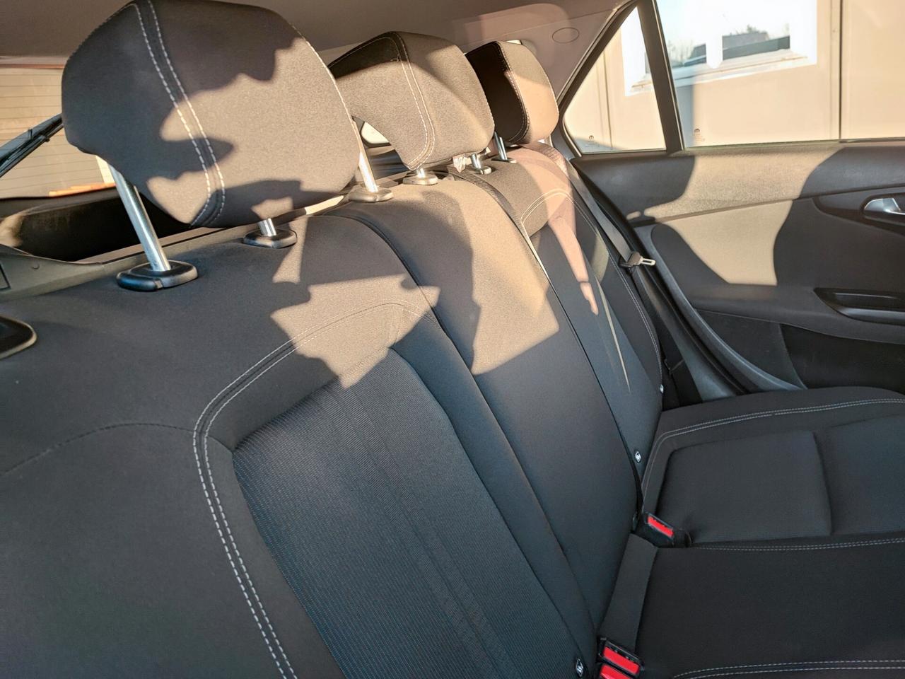 Fiat Tipo 1.6 Mjt S&S SW Lounge