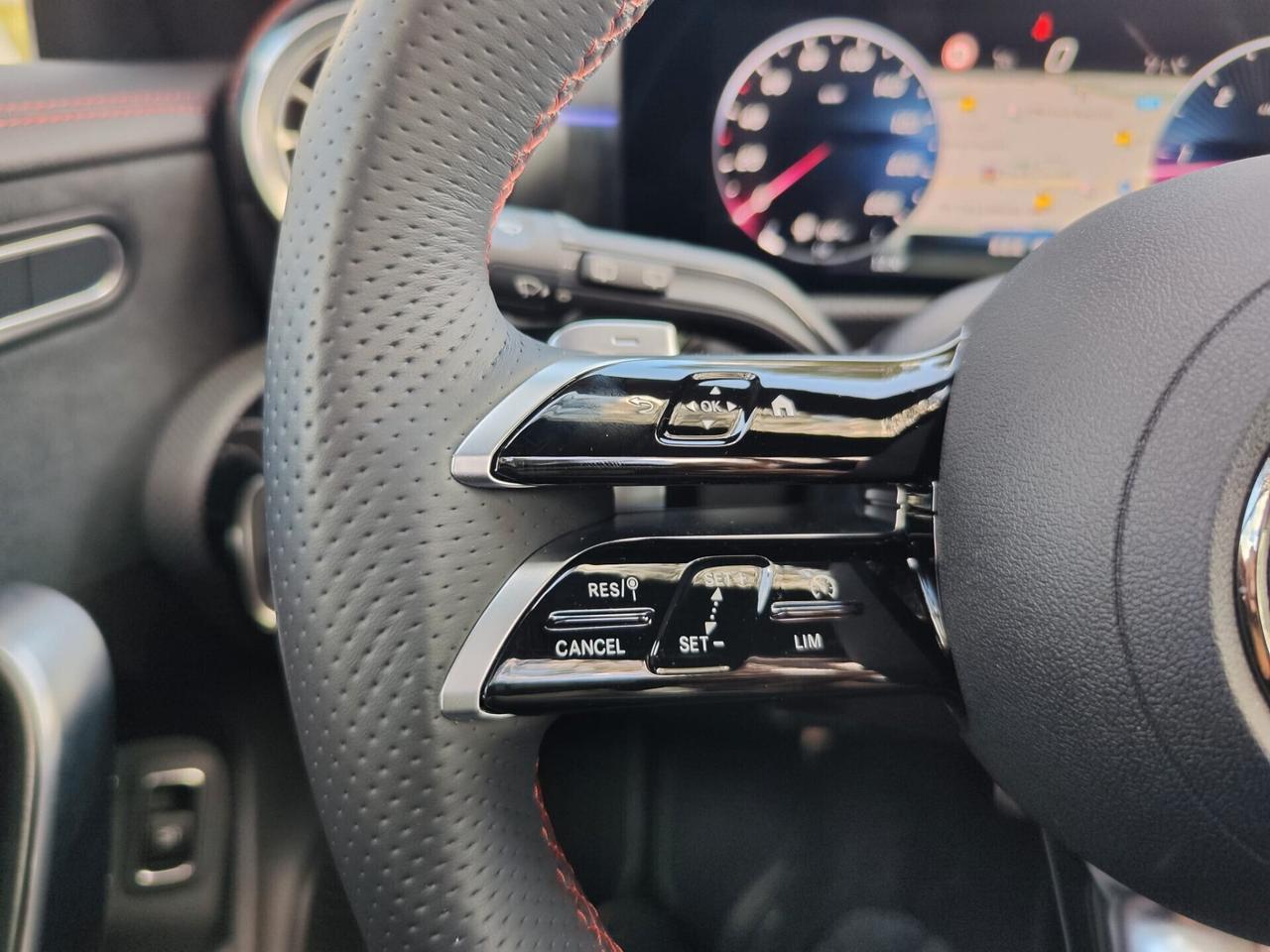 Mercedes CLA 220d Auto 4Matic S.B. Premium AMG PACK NIGHT