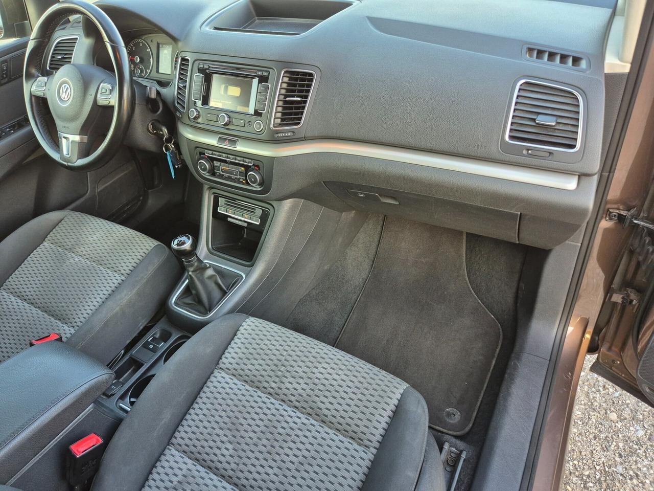 Volkswagen Sharan 2.0 TDI 16V 5 posti