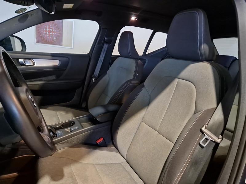 VOLVO XC40 T4 Plug-in Hybrid auto Recharge Inscription Expression