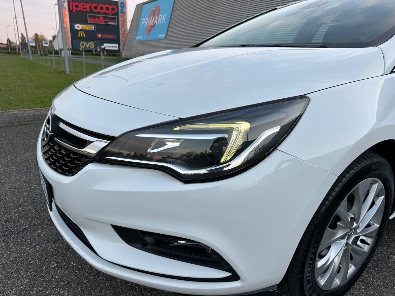 Opel Astra 1.4 Turbo 110CV EcoM Sports Tourer Innovation