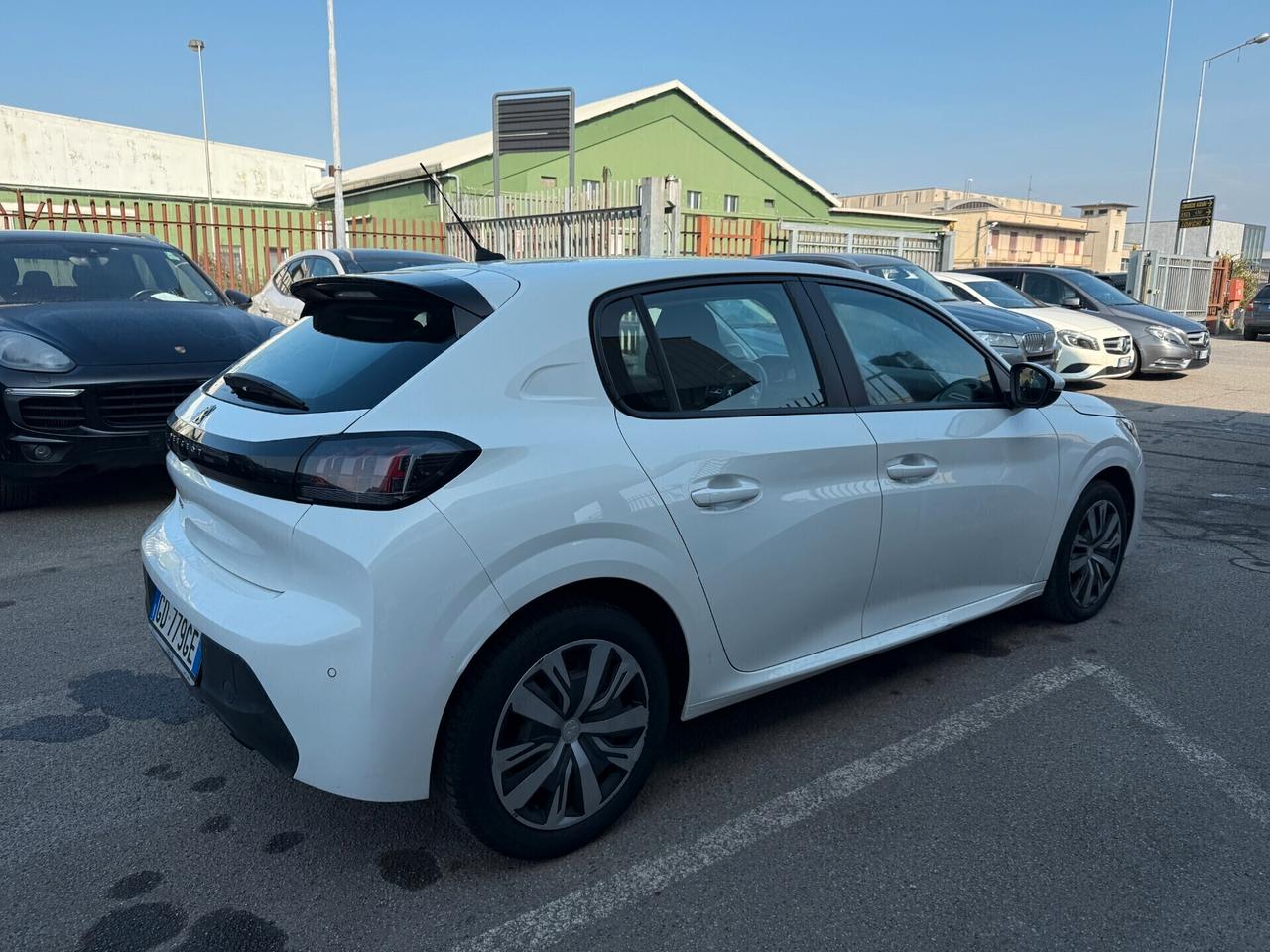Peugeot 208 EURO 6E NEOPATENTATI