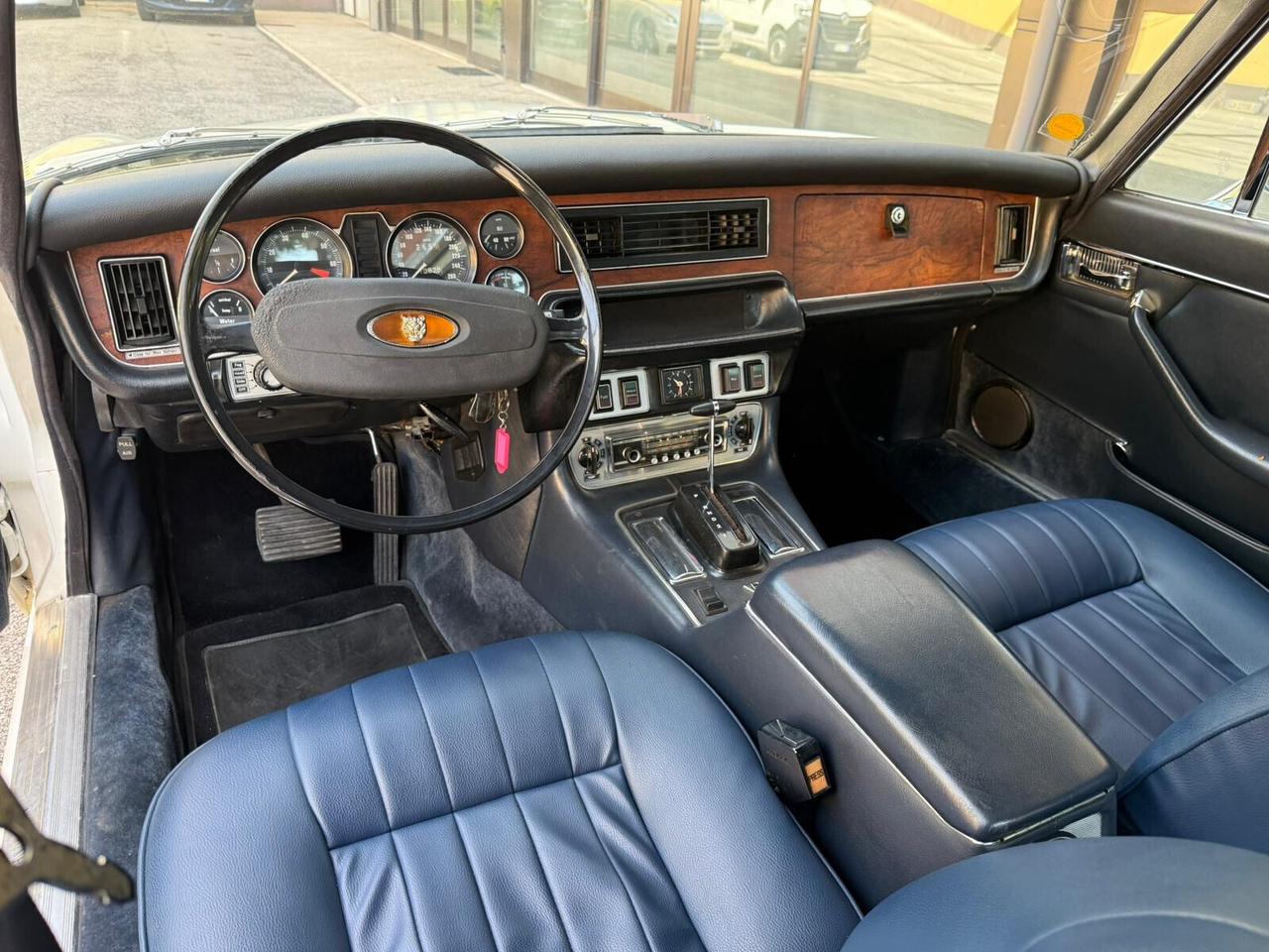Jaguar XJ12 5.3 ASI iniection
