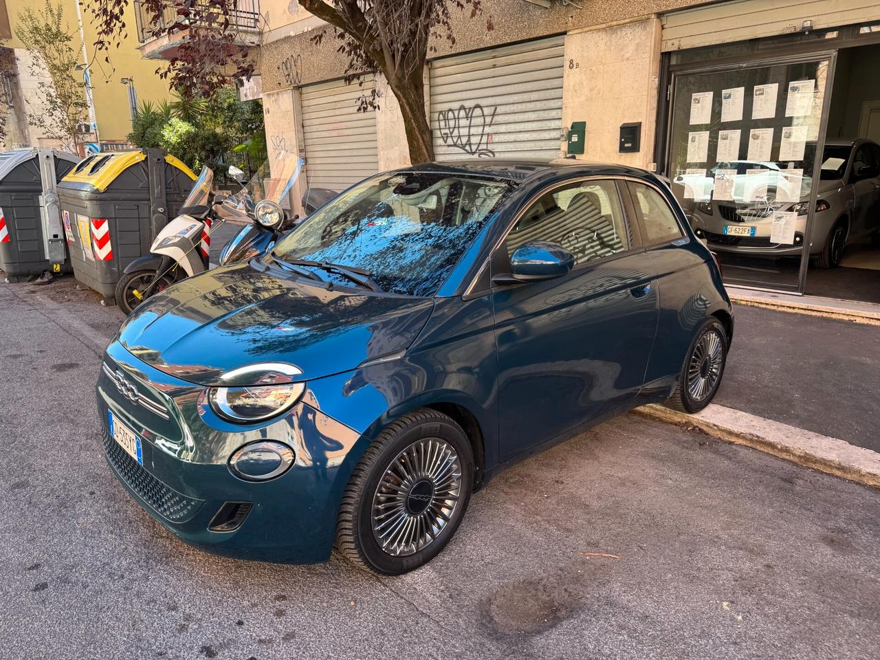 Fiat 500 500e Berlina 42 kWh Icon