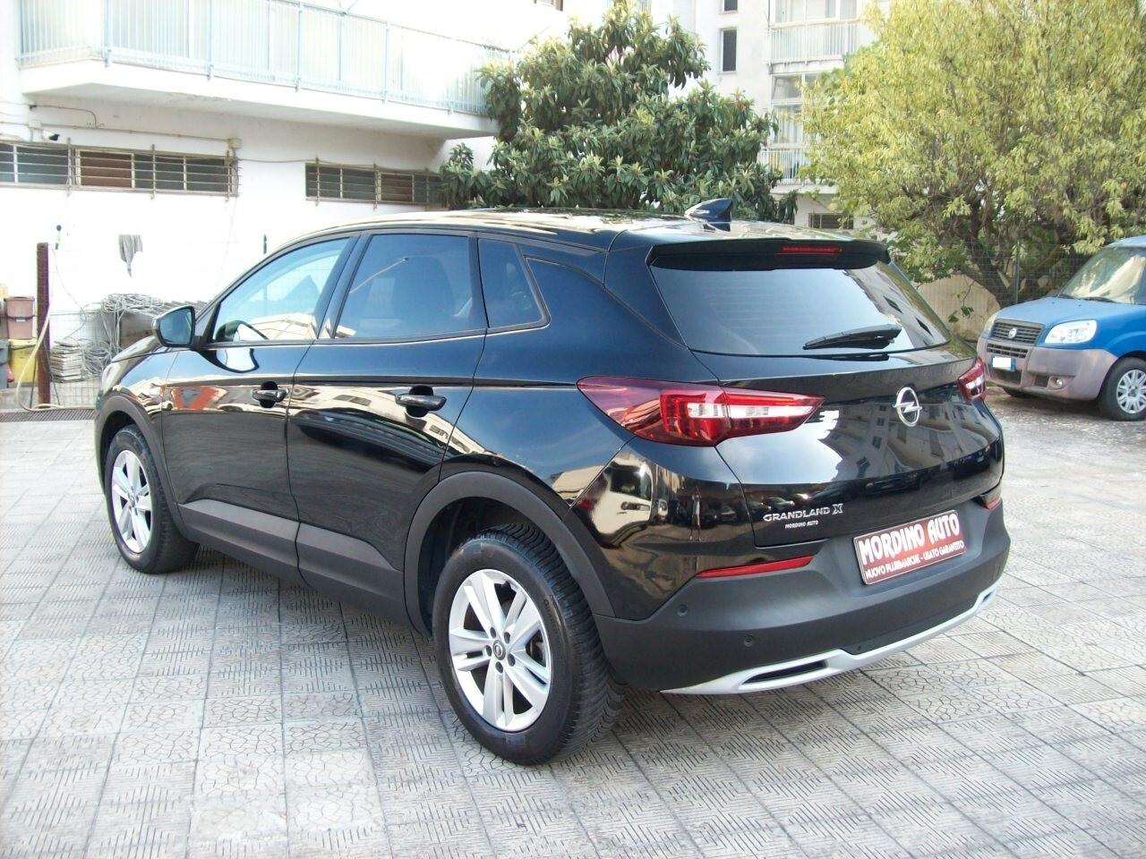 Opel Grandland X 1.5 diesel Ecotec 130CV AT8 Innovation