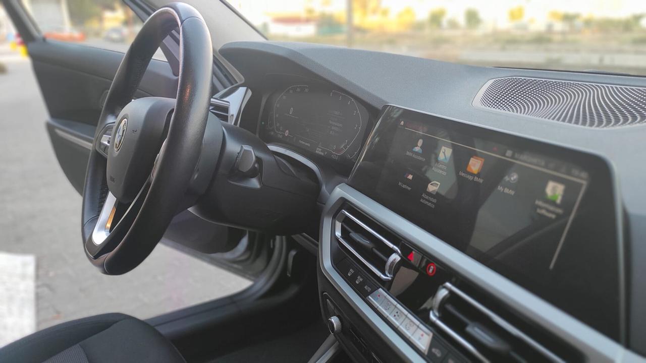 Bmw 316 48V Touring Business Advantage
