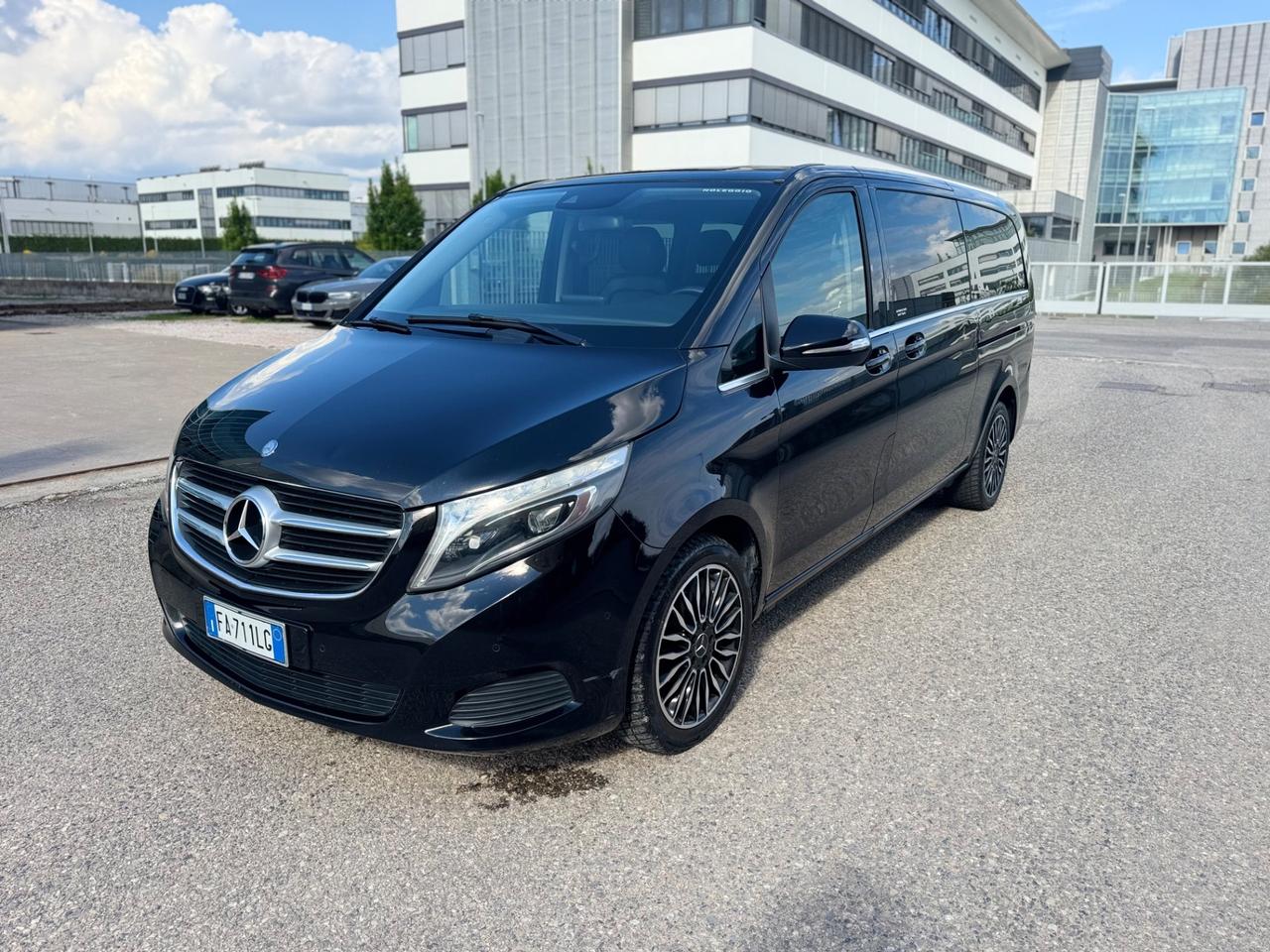 Mercedes-benz V 220 CDI Executive Extralong