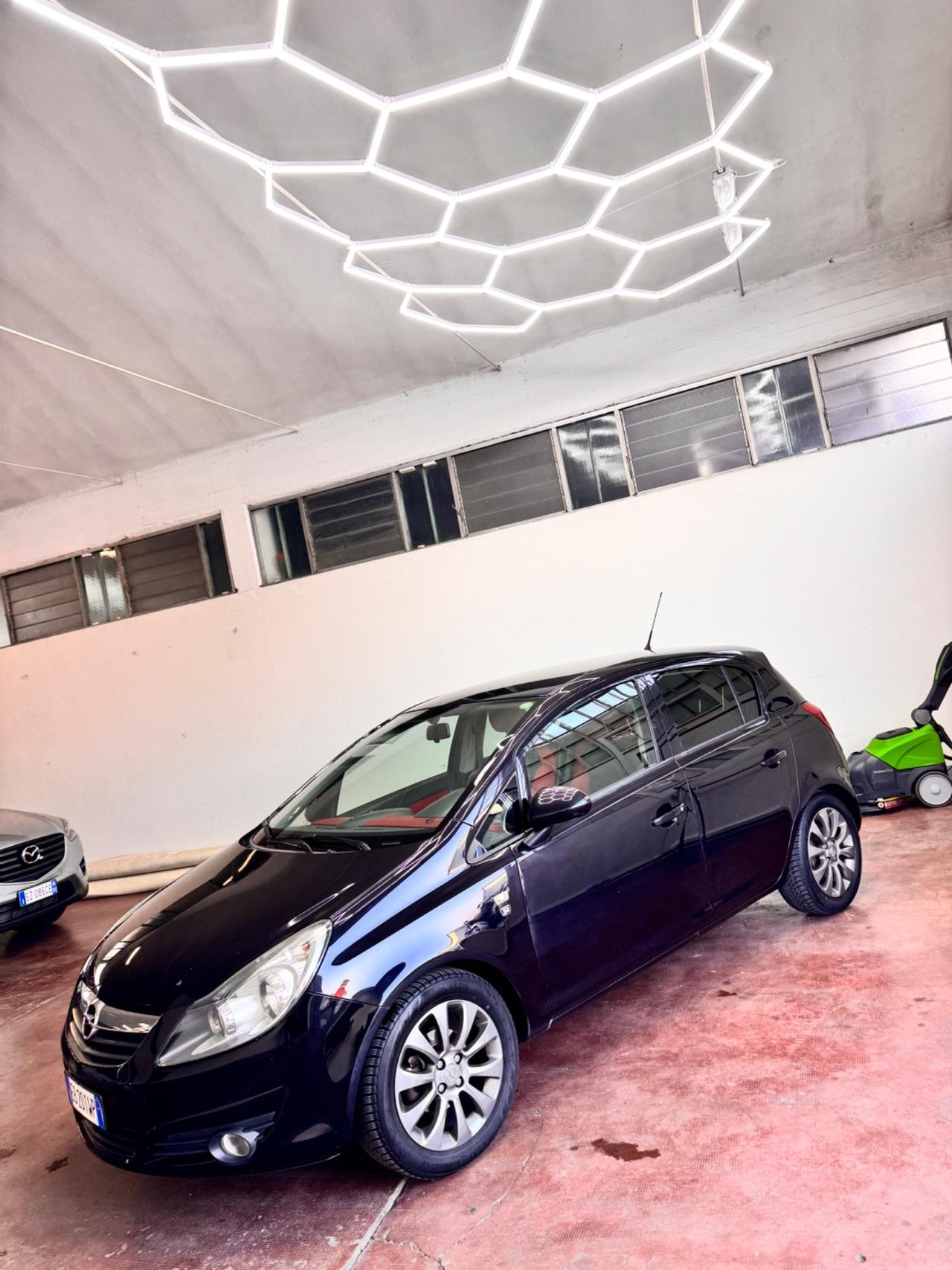 Opel Corsa 1.2 80CV 5 porte GPL-TECH Club