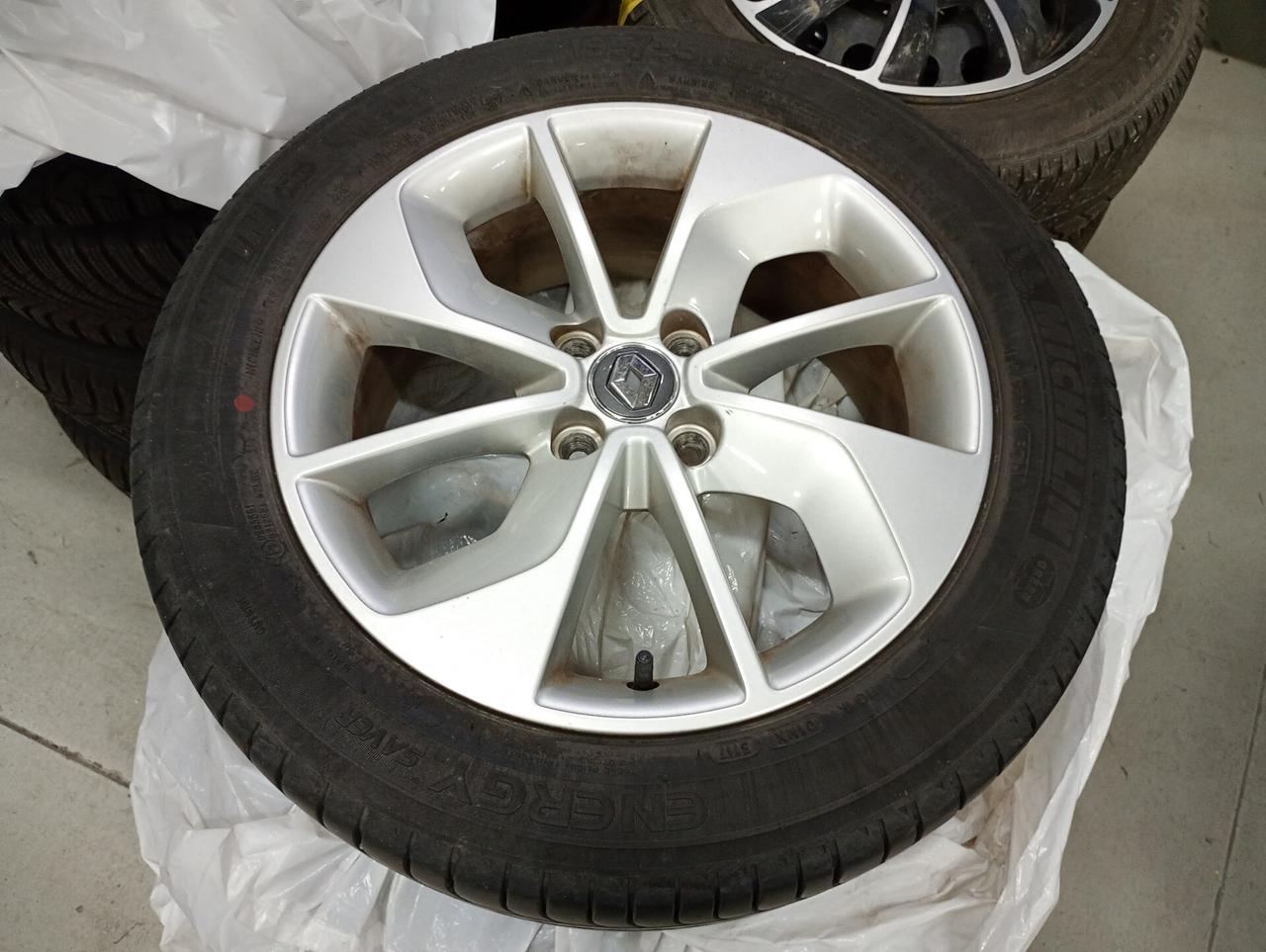 Renault Clio TCe 12V 90CV Start&Stop 5 porte LIMITED - NEOPATENTATI -